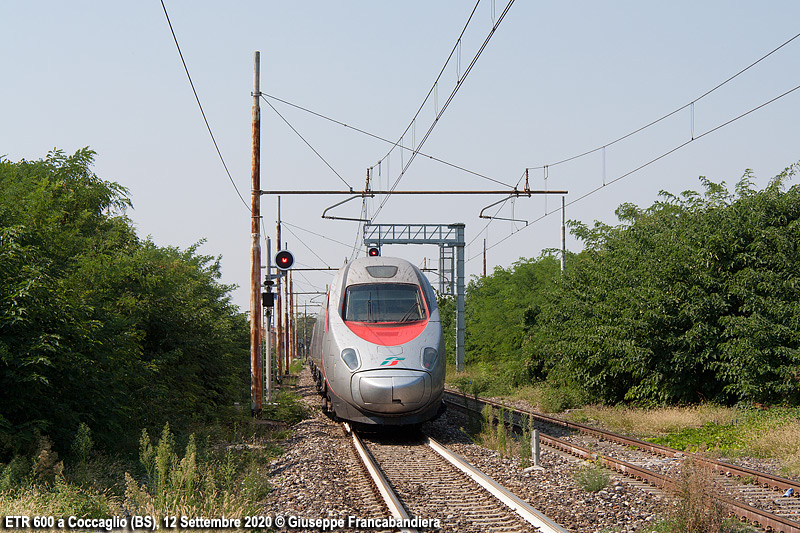 Treno Frecciargento Trenitalia con Elettrotreno ETR 600 Foto Giuseppe Francabandiera