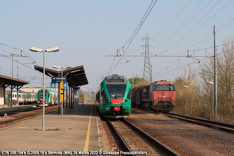Treno Passeggeri Merci TPER DPO con Elettrotreno ETR 350.104 e Locomotiva Diesel G2000.19 Foto Giuseppe Francabandiera