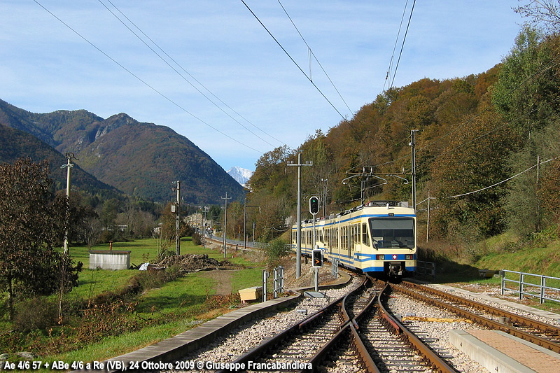 Treno Treno Passeggeri con Elettrotreno Ae 4/6 57 Foto Giuseppe Francabandiera