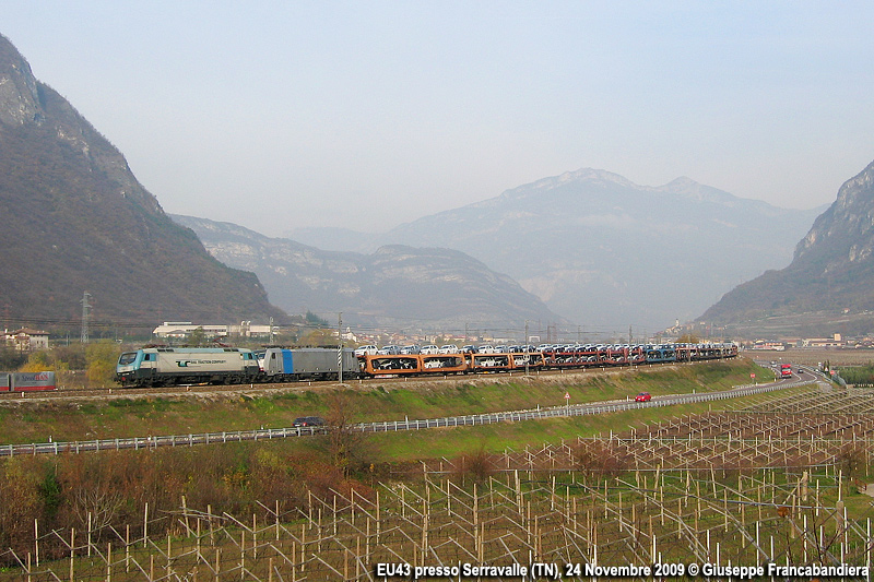 Treno Merci RTC con Locomotiva Elettrica EU43 Foto Giuseppe Francabandiera