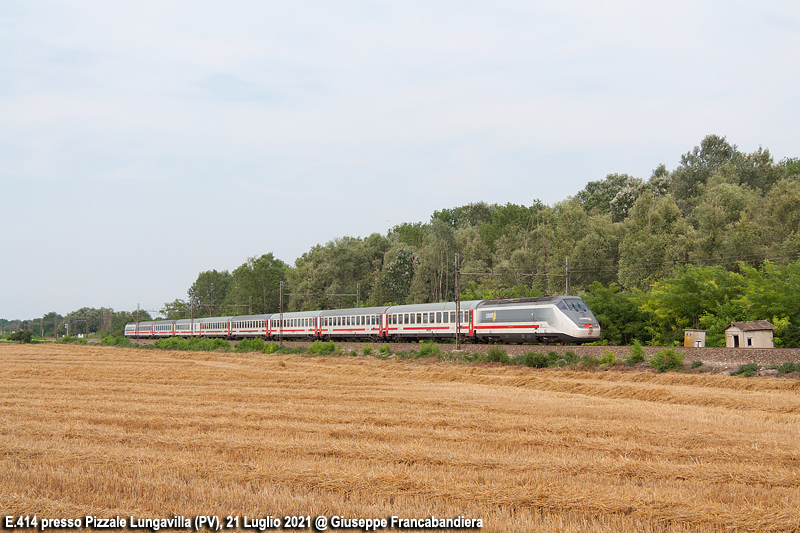 Treno InterCity IC con Locomotiva Elettrica E414 Foto Giuseppe Francabandiera