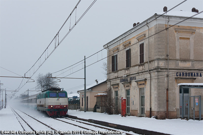 Treno InterCity IC Trenitalia con Locomotiva Elettrica E.444.048 Foto Giuseppe Francabandiera