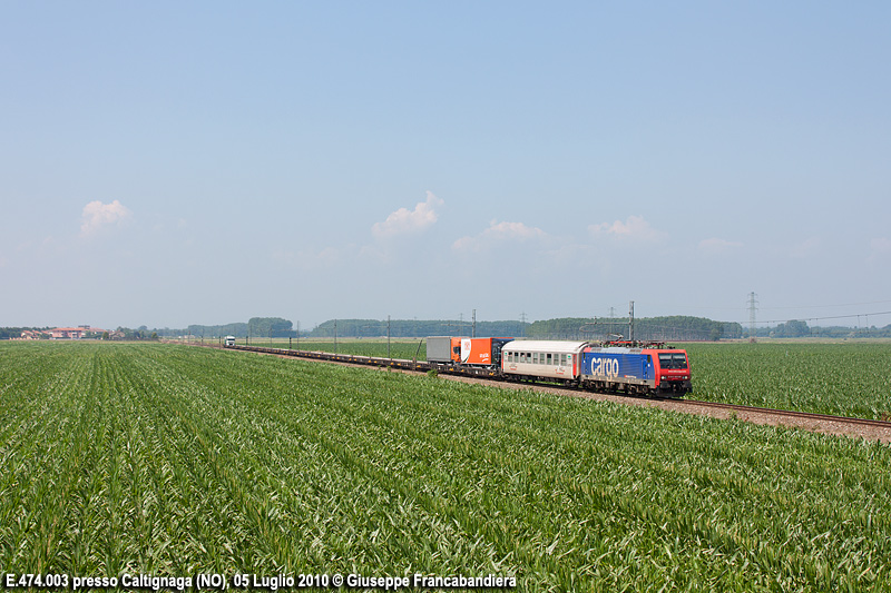 Treno Merci ROLA con Locomotiva Elettrica SBB Cargo E474.003 Foto Giuseppe Francabandiera